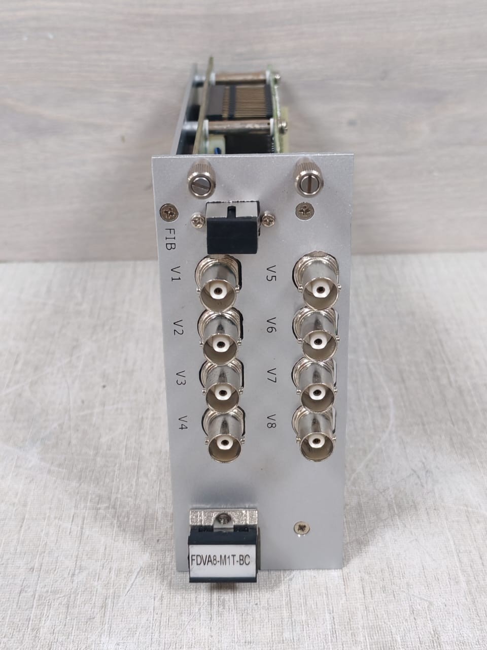 KBC Networks FDVA8-M1T-BC KBC Networks FDVA8-M1T-BC Fiber Optic Transmitter 2