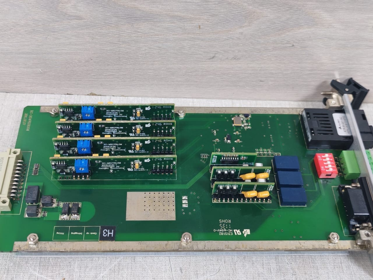 KBC Networks FDVA4-DB1-M1R-BC KBC Networks FDVA4-DB1-M1R-BC Fiber Optic Receiver 10
