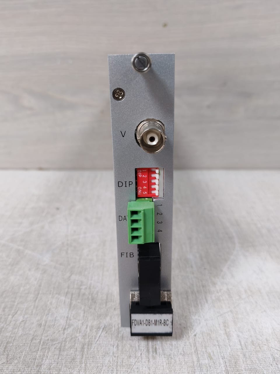 KBC Networks FDVA1-DB1-M1R-BC KBC Networks FDVA1-DB1-M1R-BC Fiber Optic Receiver 2