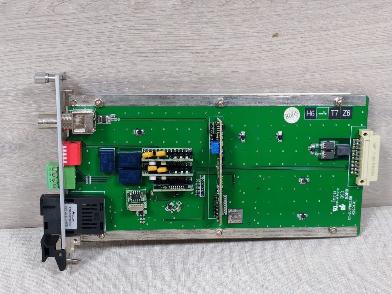 KBC Networks FDVA1-DB1-M1R-BC KBC Networks FDVA1-DB1-M1R-BC Fiber Optic Receiver 8