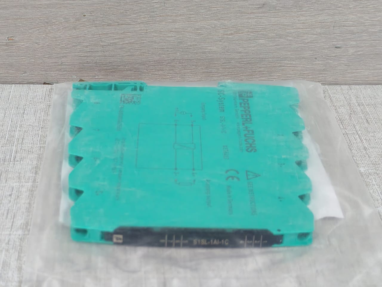 Pepperl + Fuchs 276403 Pepperl + Fuchs S1SL-1AI-1C Passive Isolator 276403 6
