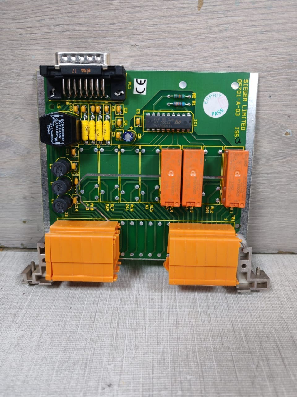 SIEGER 05701-A-03 SINGLE CHANNEL CONTROL CARD 05701-C-0256 ISS 3