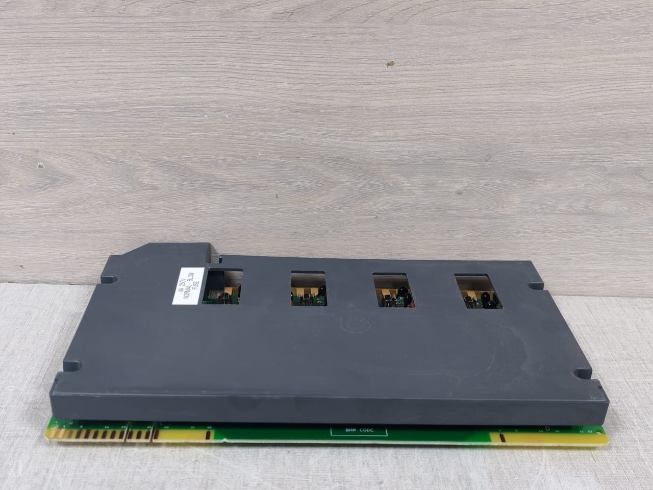 Allen-Bradley 95689701 Allen-Bradley 1771-0AN/ A Rev.D01 120/240 VAC Output Module 95689701 9