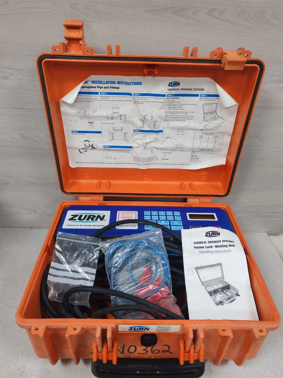 ZURN FUSION LOCK CHEMICAL DRAINAGE SYSTEMS POLYPROPYLENE PIPE JOINT WELDER 220V