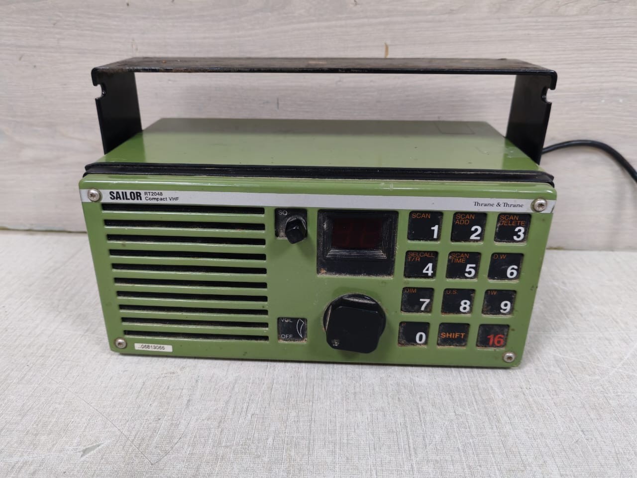 SAILOR RT2048 SAILOR RT2048 COMPACT VHF MARINE RADIO WITHOUT TELEPHONE HANDSET 3