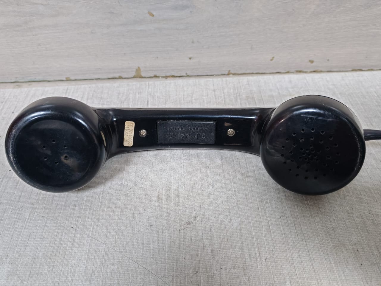 SAILOR RT2048 SAILOR RT2048 COMPACT VHF MARINE RADIO WITH TELEPHONE HANDSET 9