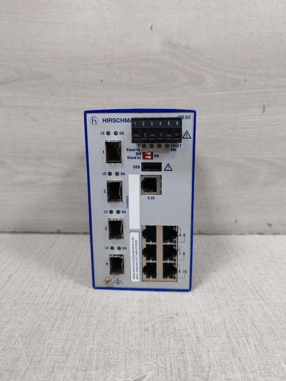 HIRSCHMANN RS30-0802OOZZSDHEHH09.0.04 HIRSCHMANN RS30-0802OOZZSDHEHH09.0.04 RAIL SWITCH - TRIED & TESTED 7