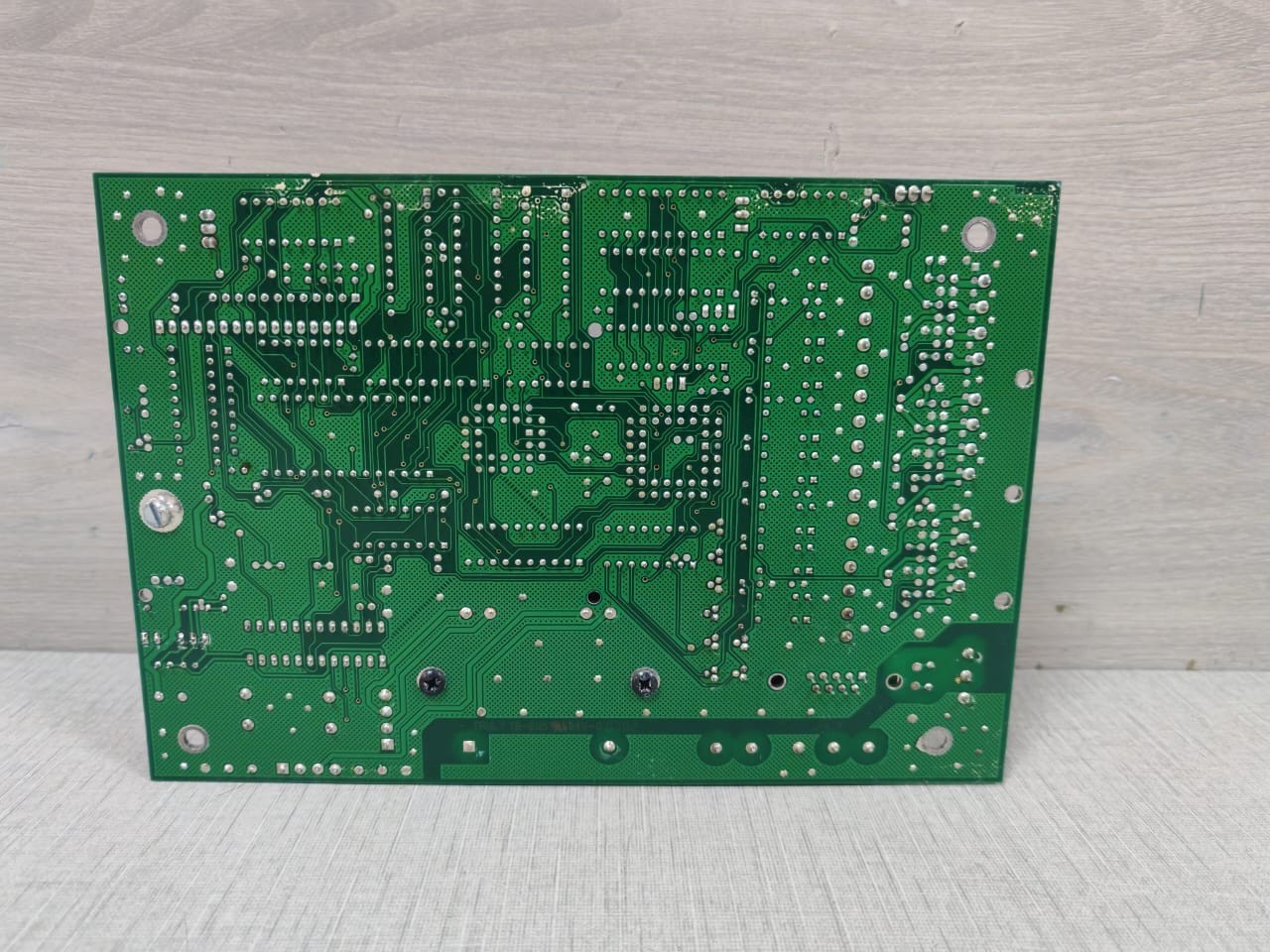 TRULY TR-805 94V-0 0702 TRULY TR-805 94V-0 0702 MOTHERBOARD FOR TTK FG-SYS DIGITAL LEAK DETECTION UNIT 9