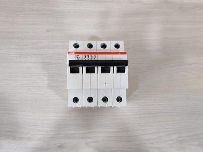 ABB S204-Z4 ABB 2CDS254001R0338 S204-Z4 Miniature Circuit Breaker 2