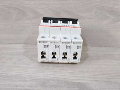 ABB S204-Z4 ABB 2CDS254001R0338 S204-Z4 Miniature Circuit Breaker 5