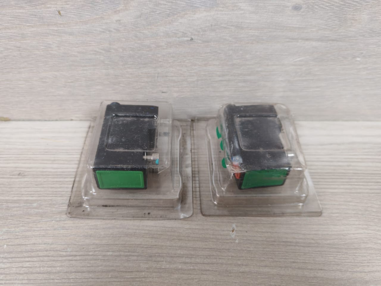 ACL FT0028564-101 ACL FT0028564-101 0-10 BAR DN 0,9 SOLENOID VALVE COIL 12V DC 2,5W 5