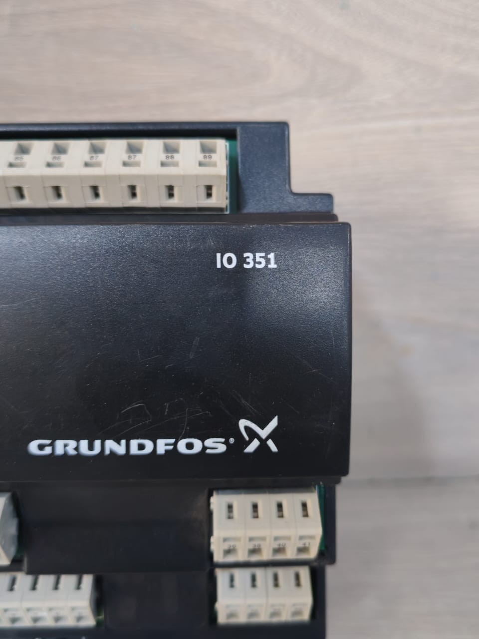 Grundfos IO-351 GRUNDFOS IO 351B/ IO 351 96161730-V01 EXTENSION ITERFACE MODULE 100-240V 2