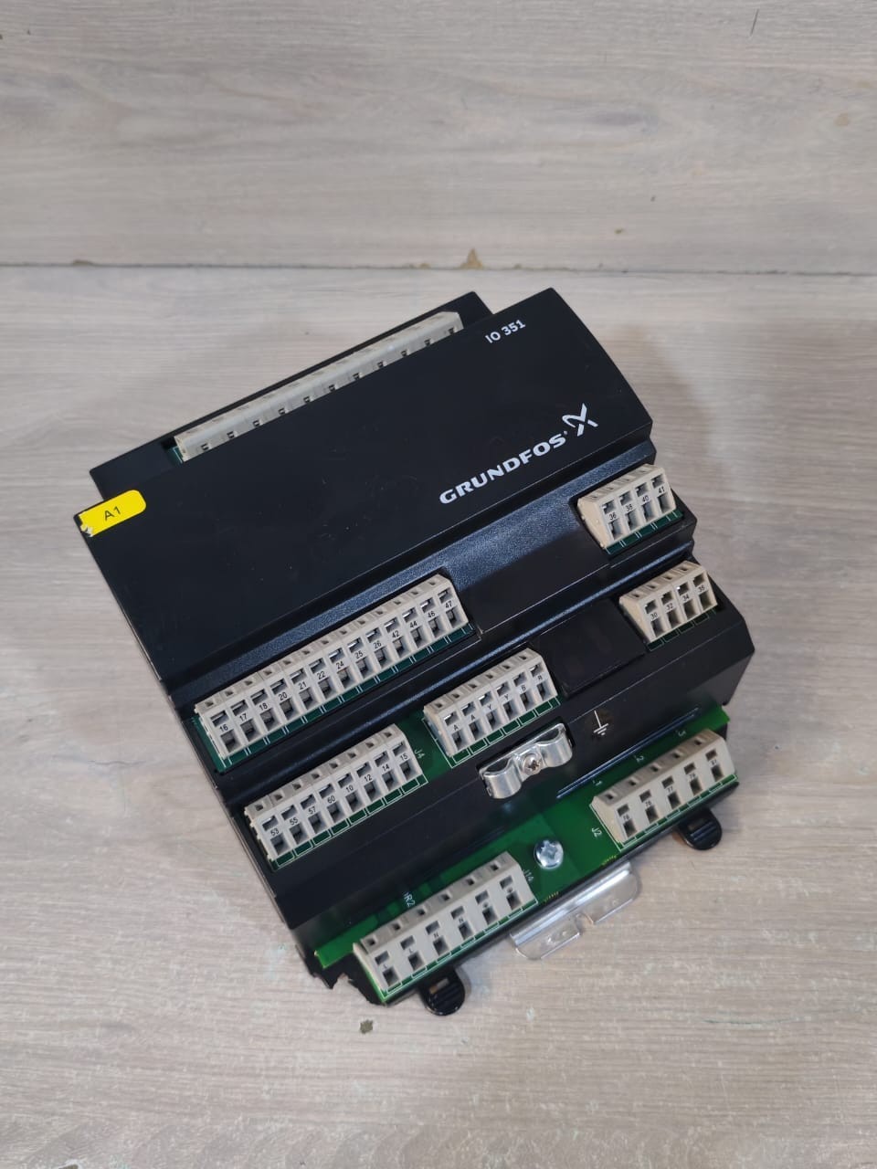 Grundfos IO-351 GRUNDFOS IO 351B/ IO 351 96161730-V01 EXTENSION ITERFACE MODULE 100-240V 3