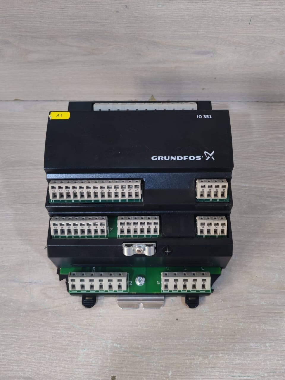 Grundfos IO-351 GRUNDFOS IO 351B/ IO 351 96161730-V01 EXTENSION ITERFACE MODULE 100-240V 5
