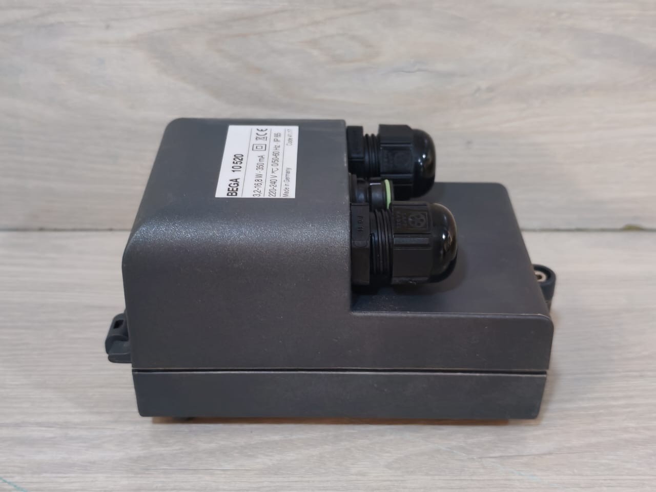 Bega BEGA-10520 Bega 10520 Power Supply Unit-Dali 220-240V 0/50-60Hz 4