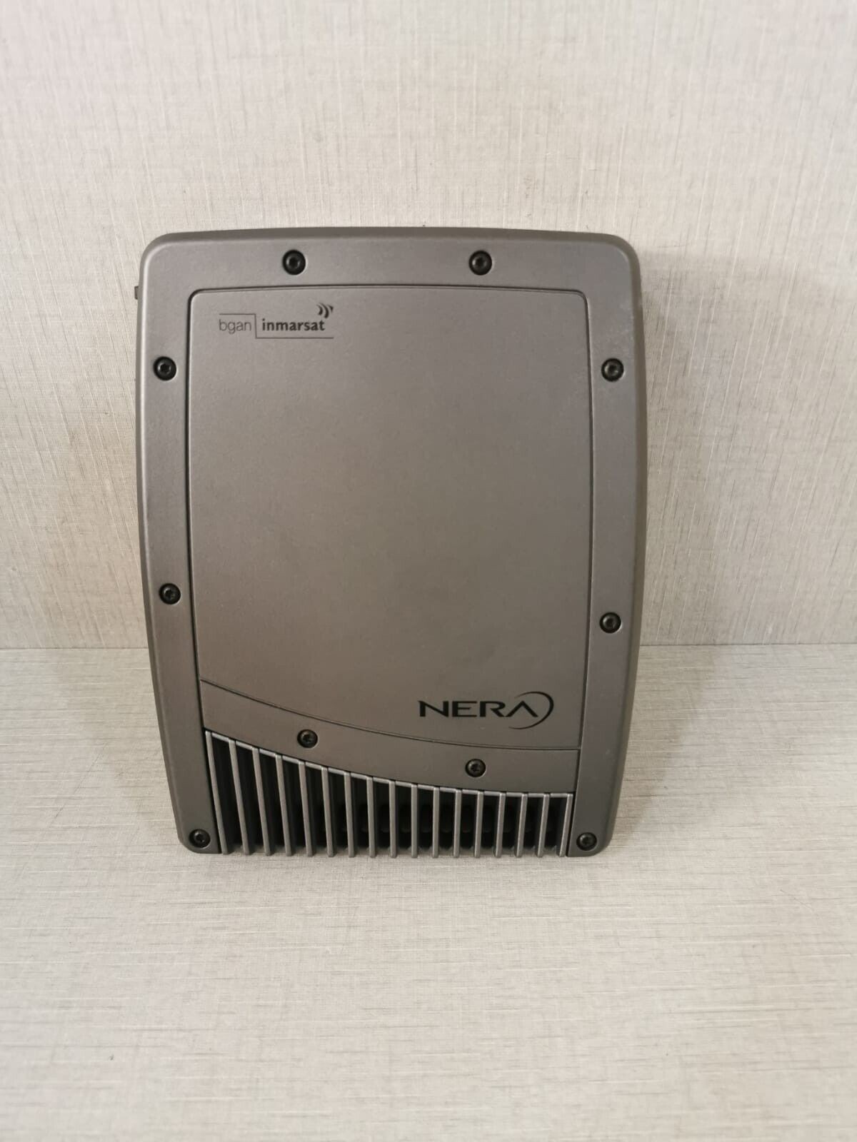 NERA WorldPro 1000 Antenna Unit