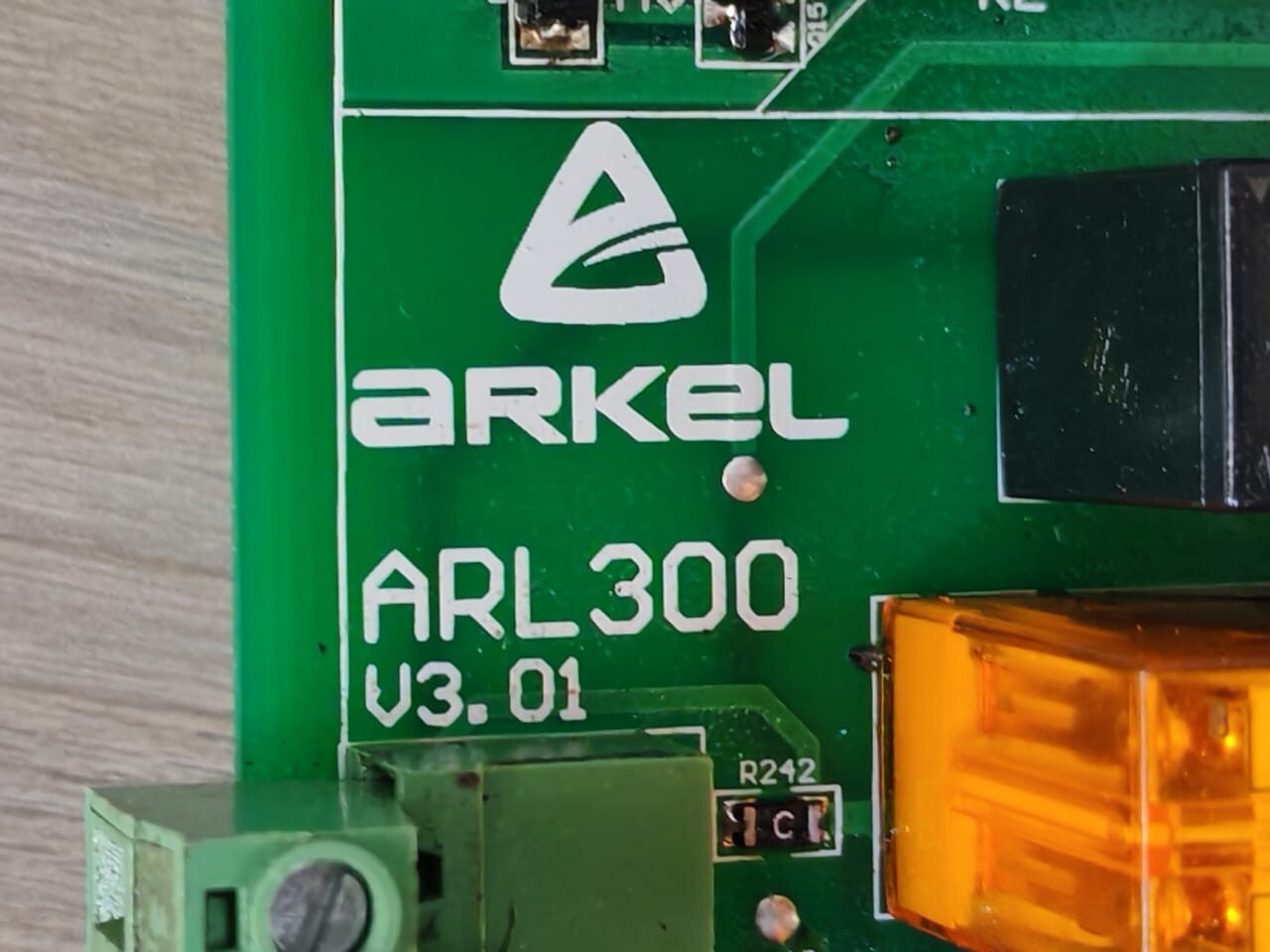Arkel ARL-300 Arkel ARL-300 Lift Controller Card 6