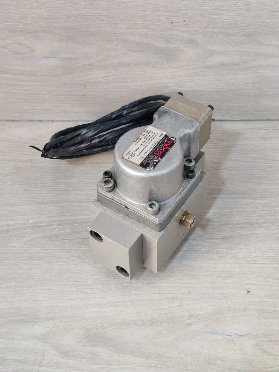 Moog 771K200-2 MOOG CONTROLS 771K200-2 ELECTROHYDRAULIC SERVO VALVE 3
