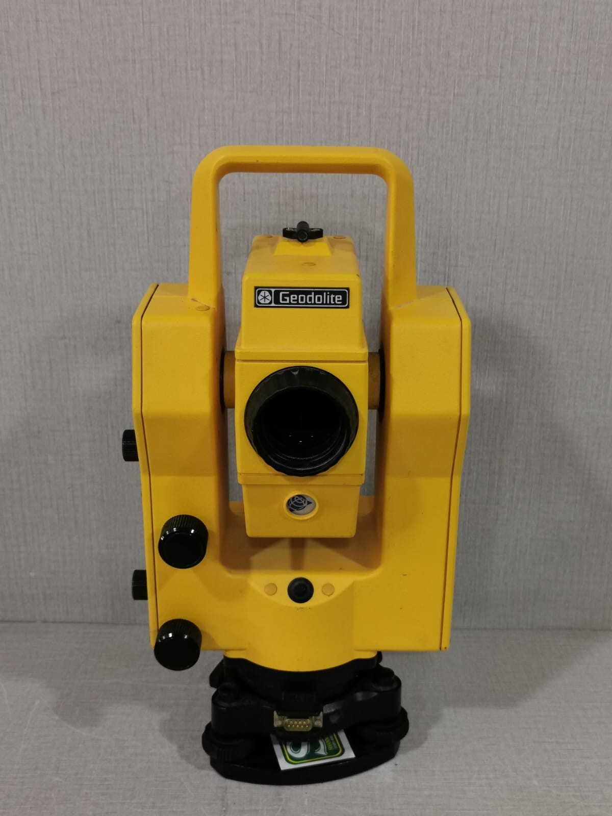 GEODOLITE GDM-504-571 GEODOLITE GDM 504 571 145 070 TOTAL STATION WITH 2 BATTERIES 4