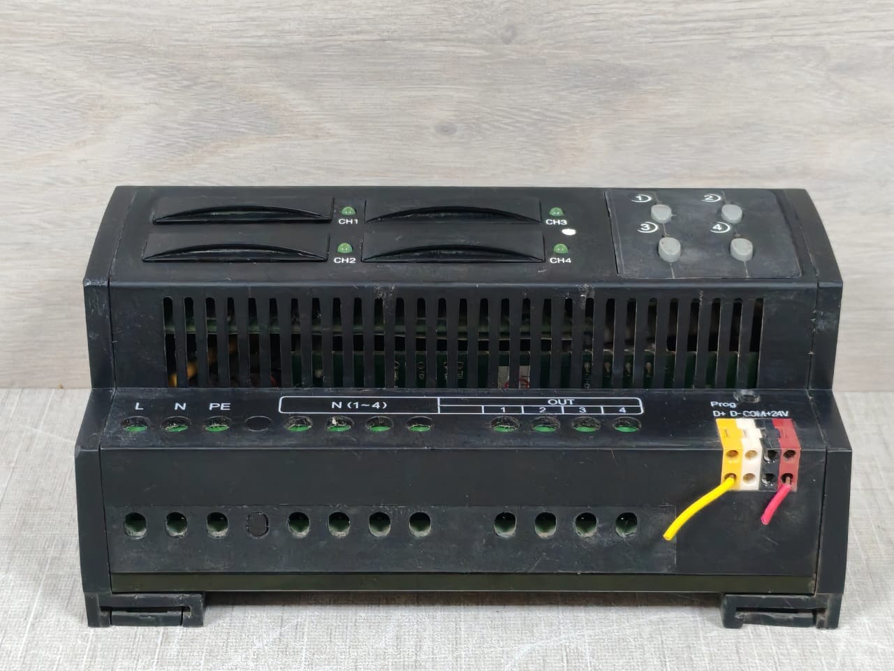 HDL MD0403.432 HDL-MD0403.432 HDL 4ch 3A Intelligent Dimming Module 6