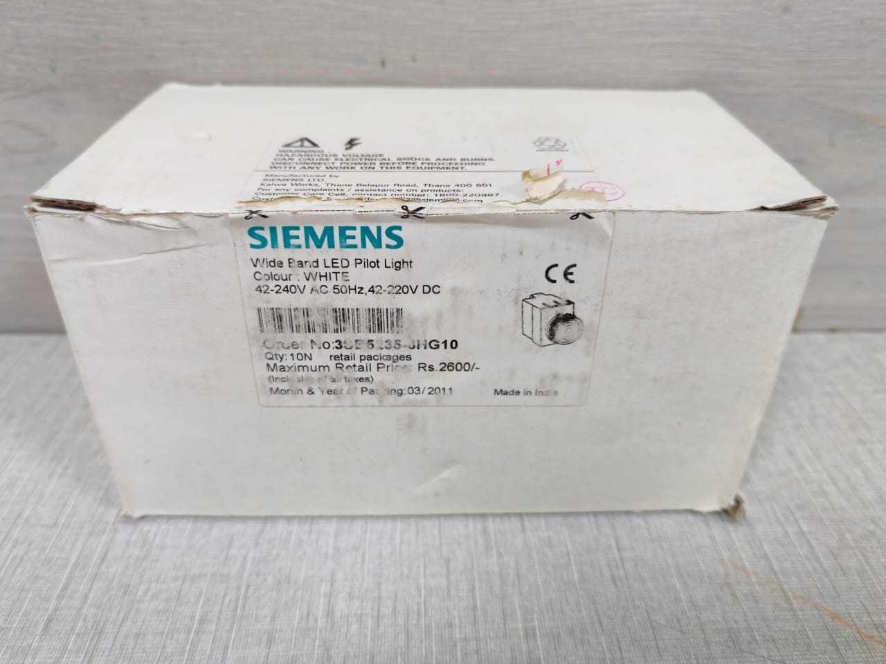 Siemens SIEMENS-3SB5235-6HG10 SIEMENS 3SB5235-6HG10 WHITE WIDE BAND LED PILOT LIGHT (1 BOX 10PCS.) 8