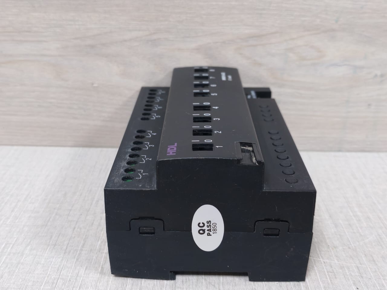 HDL MR0816.432 HDL-MR0816.432 HDL 8CH 16A High Power Switch Actuator 5