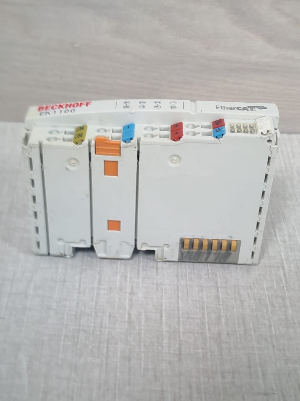 Beckhoff EK1100 BECKHOFF EK1100 ETHERCAT COUPLER INTERFACE MODULE 24V- W/ DAMAGED PART 9