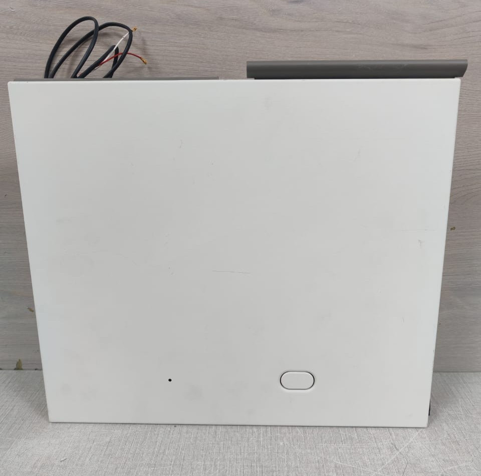 B/E AEROSPACE PNR 14C15L212170004 MFR D1379 CONTAINER