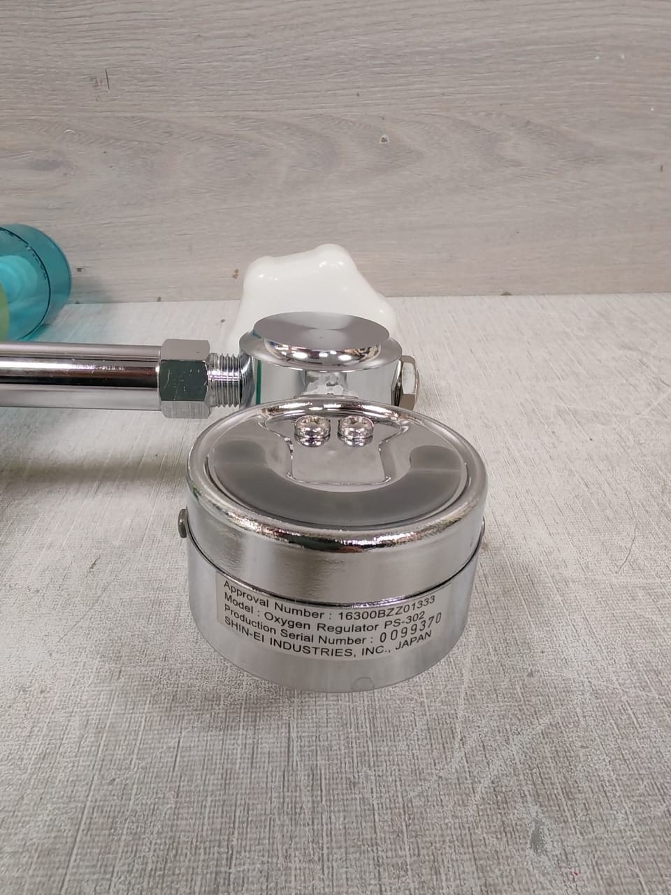 SHIN-EI PS-302 SHIN-EI INDUSTRIES INC. OXYGEN REGULATOR PS-302 10