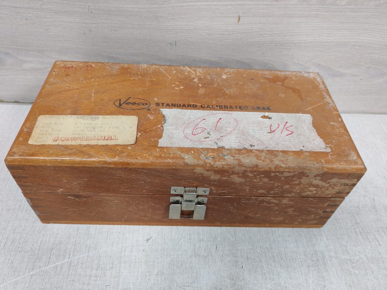VEECO INSTRUMENTS INC 4RC VEECO INSTRUMENTS INC. 4RC HELIUM MASS SPECTROMETER LEAK DETECTOR 9