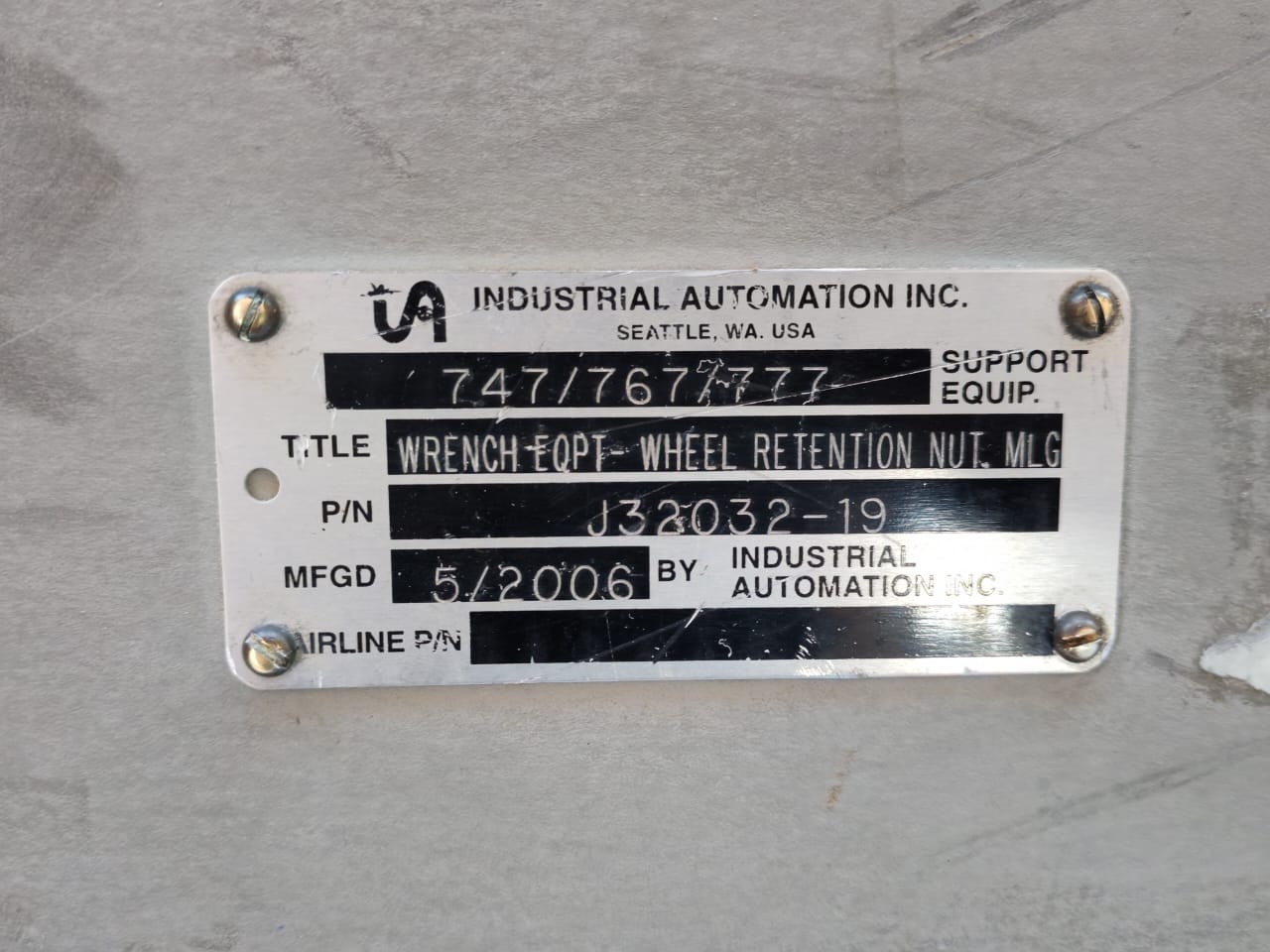 Industrial Automation J32032-19 J32032-19 Wrench Equipment -Wheel Retention Nut.MLG 3