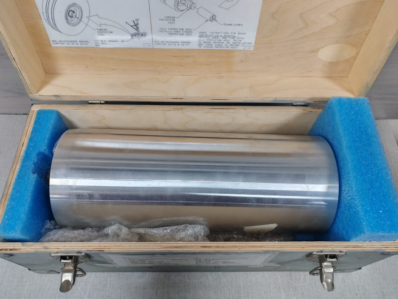 Unbranded J32031-13 / J32031-3 J32031-13 / J32031-3 PROTECTOR EQPT-AXLE MAIN LANDING GEAR 2