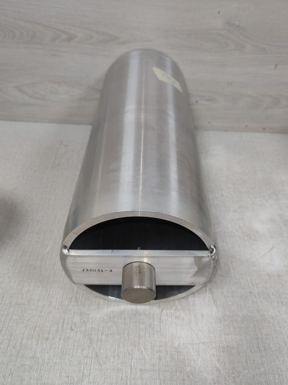 Unbranded J32031-13 / J32031-3 J32031-13 / J32031-3 PROTECTOR EQPT-AXLE MAIN LANDING GEAR 8