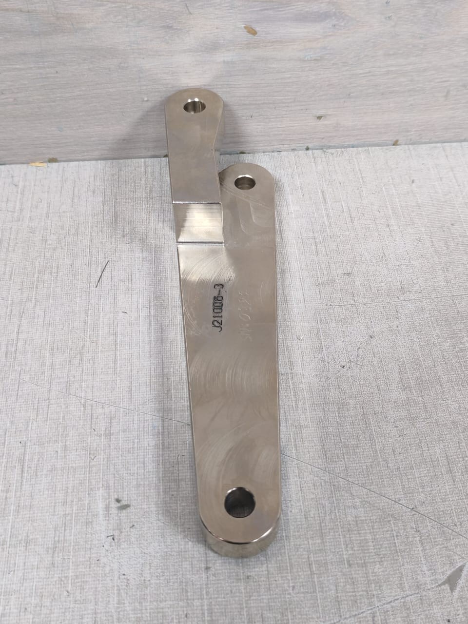 BOEING J21006-3 BOEING J21006-3 LOCK HOLD VALVE 9