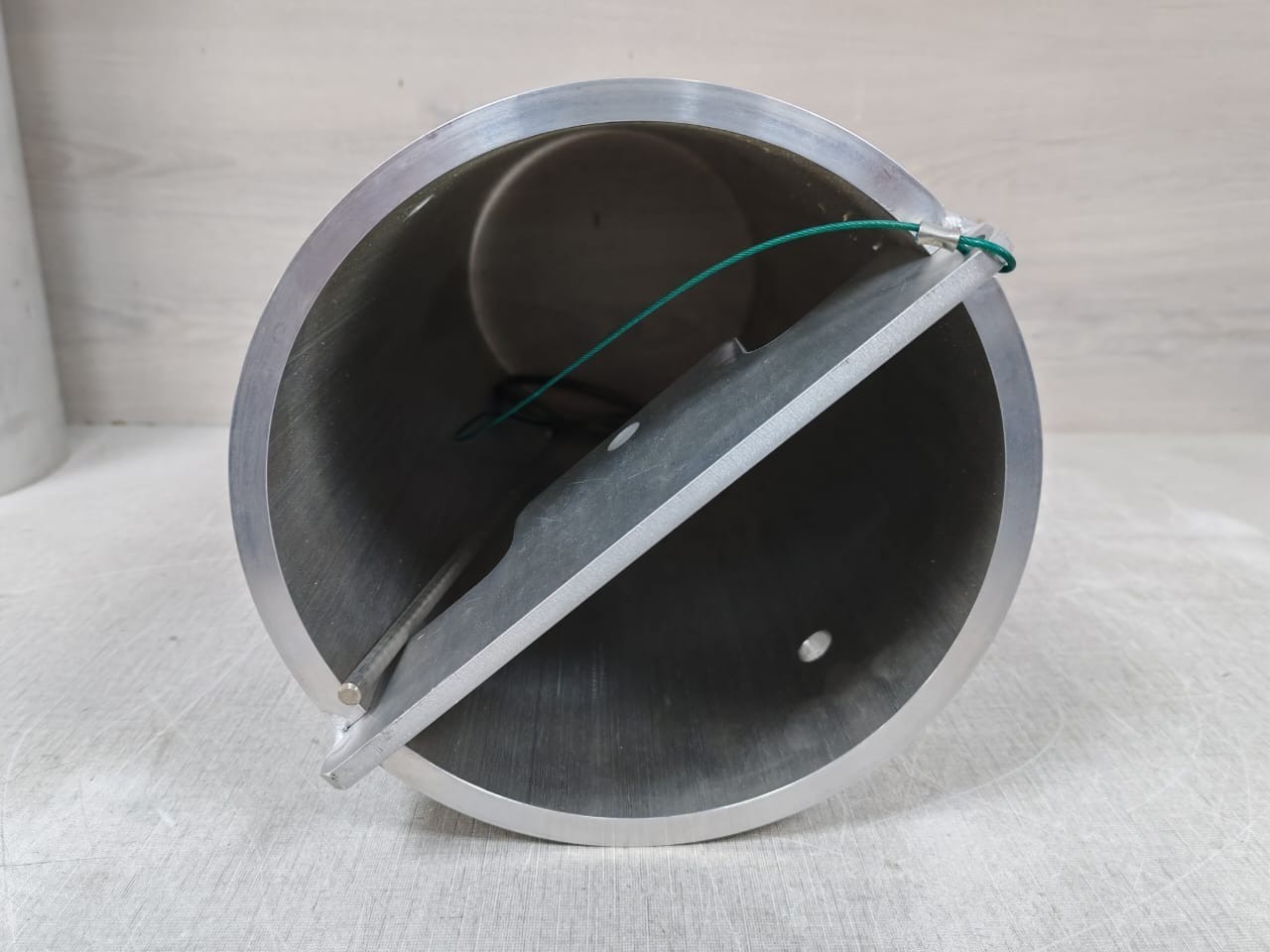 Unbranded J32007-1 J32007-1 Protector Equipment-Axle & Thread /NLG 10