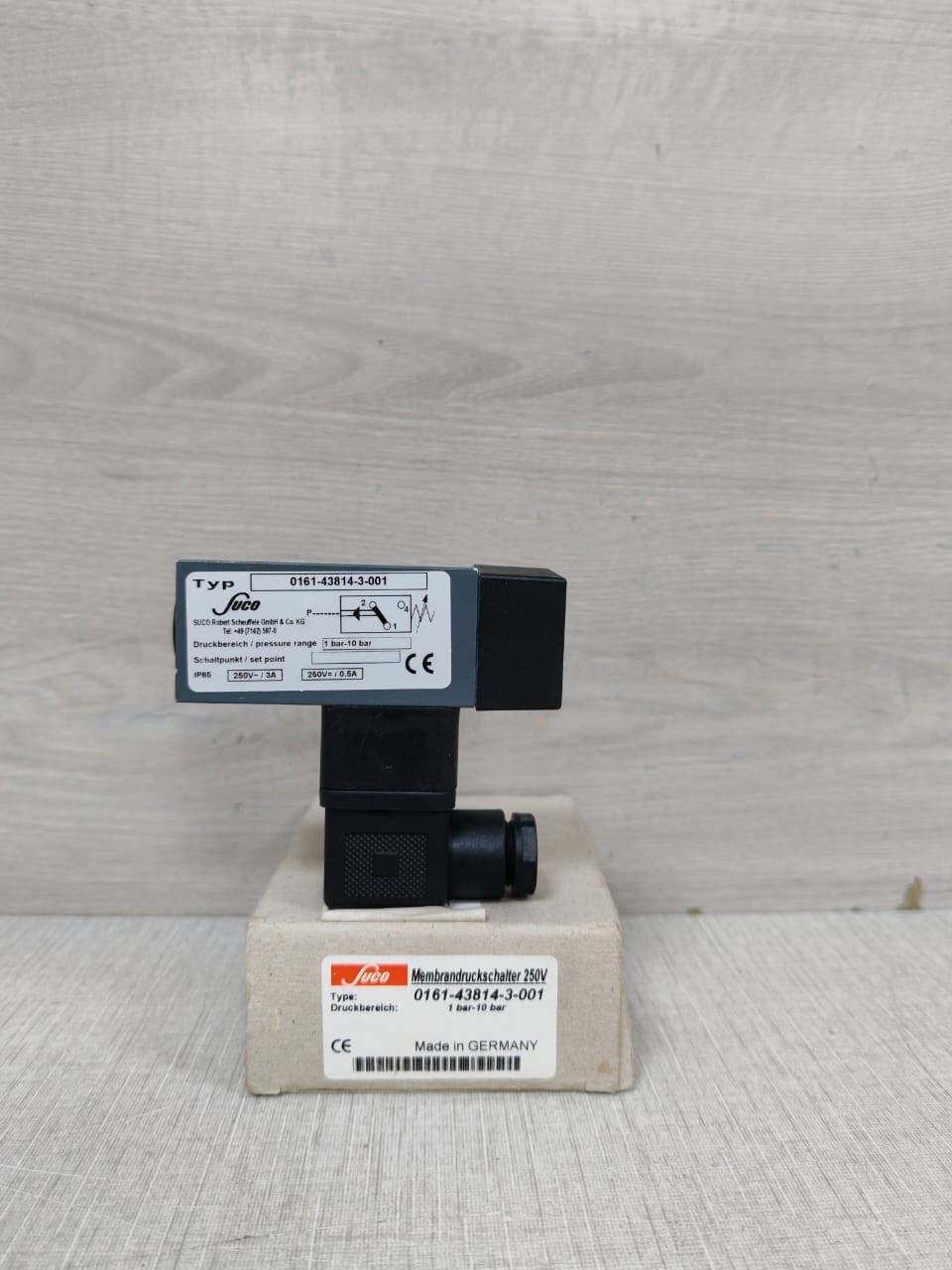 SUCO 0161-43814-3-001 SUCO 0161-43814-3-001 PRESSURE SWITCH 2