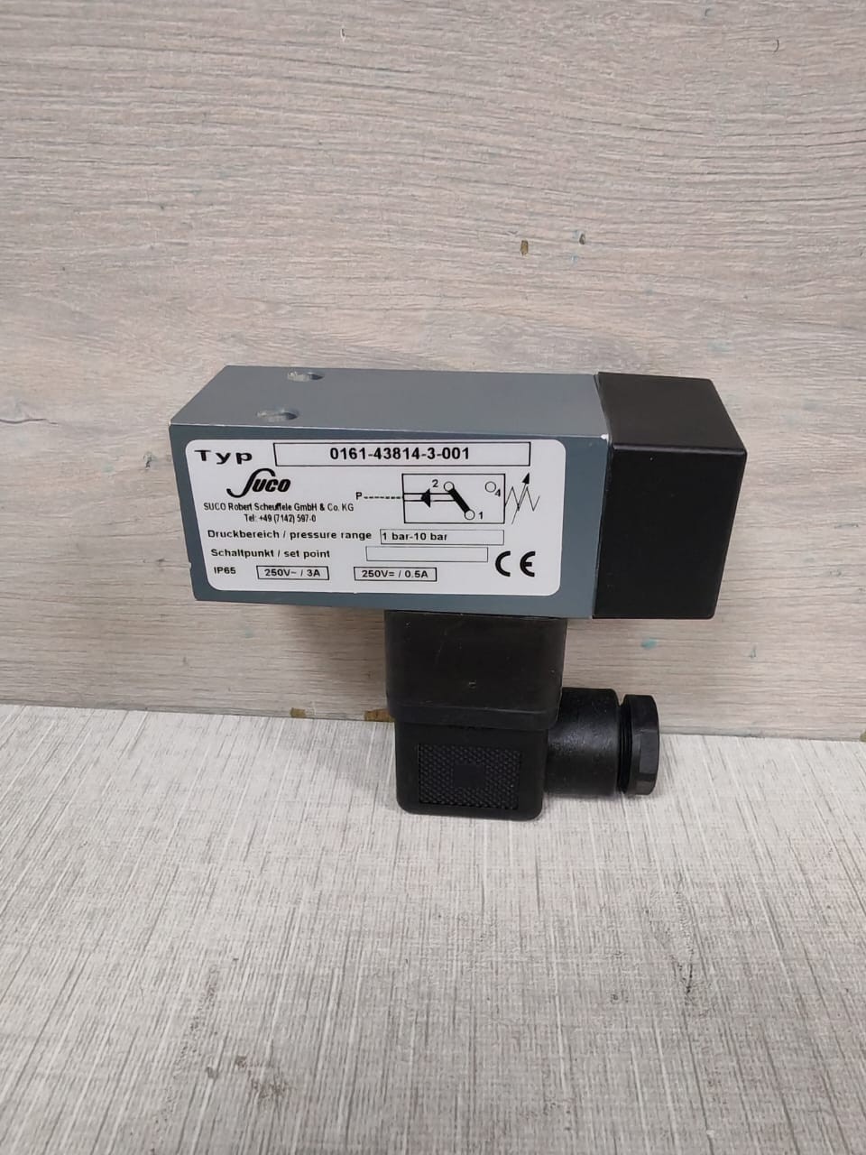 SUCO 0161-43814-3-001 SUCO 0161-43814-3-001 PRESSURE SWITCH 5