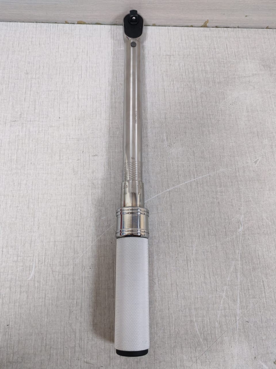 TORQUE INSTRUMENT PN: 5662012 SNAP-ON TORQUE INSTRUMENT QD2R100 PN: 5662012 WRENCHED FIXED RATCHE 8