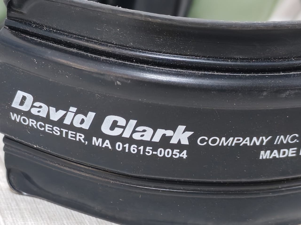 David Clark 41031G-01 David Clark H9910 Headset-Mic Shield 41031G-01 3