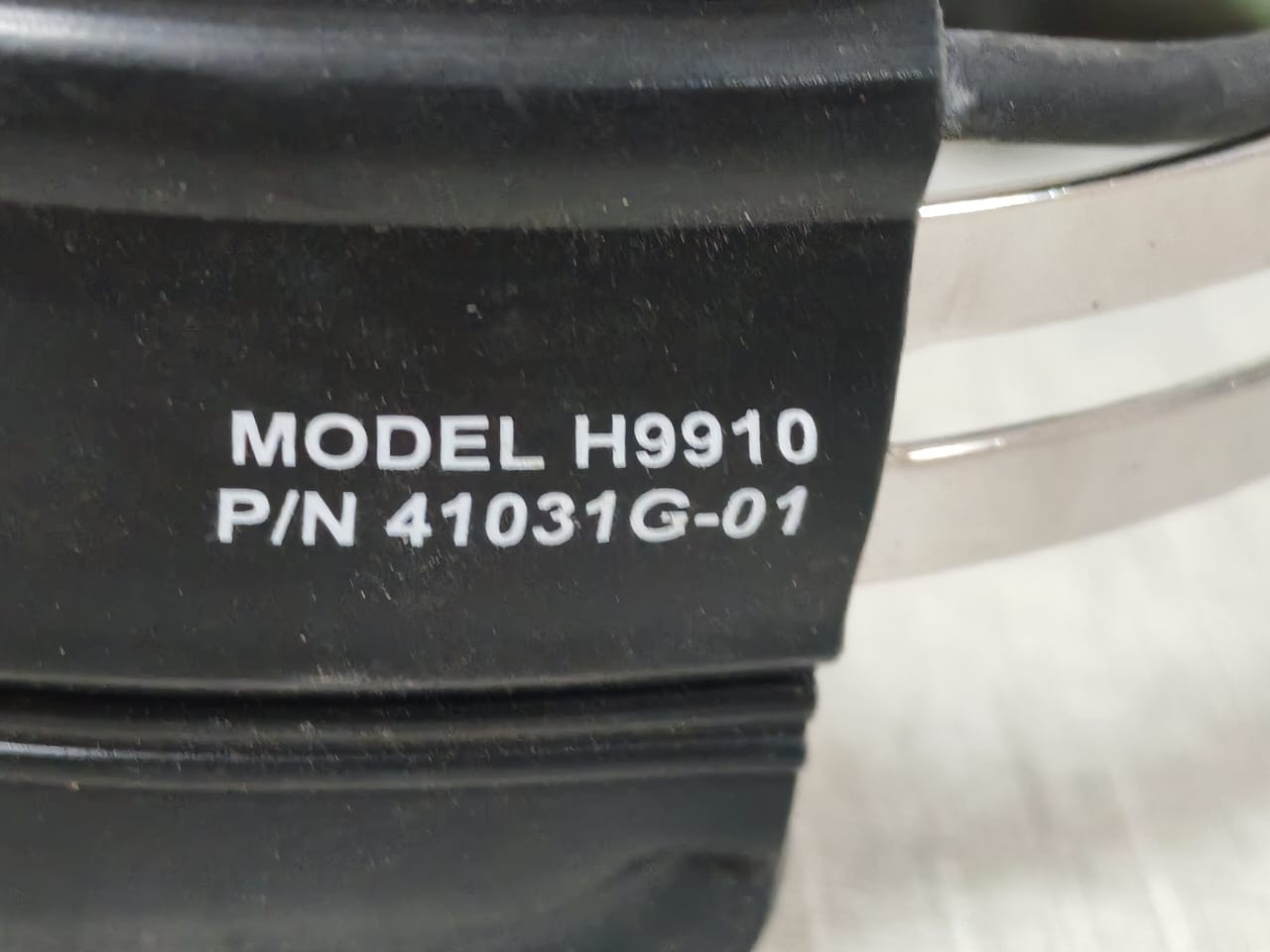 David Clark 41031G-01 David Clark H9910 Headset-Mic Shield 41031G-01 4