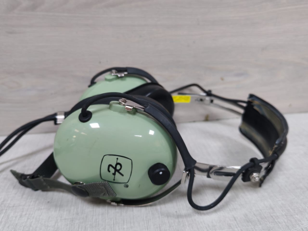 David Clark 41031G-01 David Clark H9910 Headset-Mic Shield 41031G-01 8