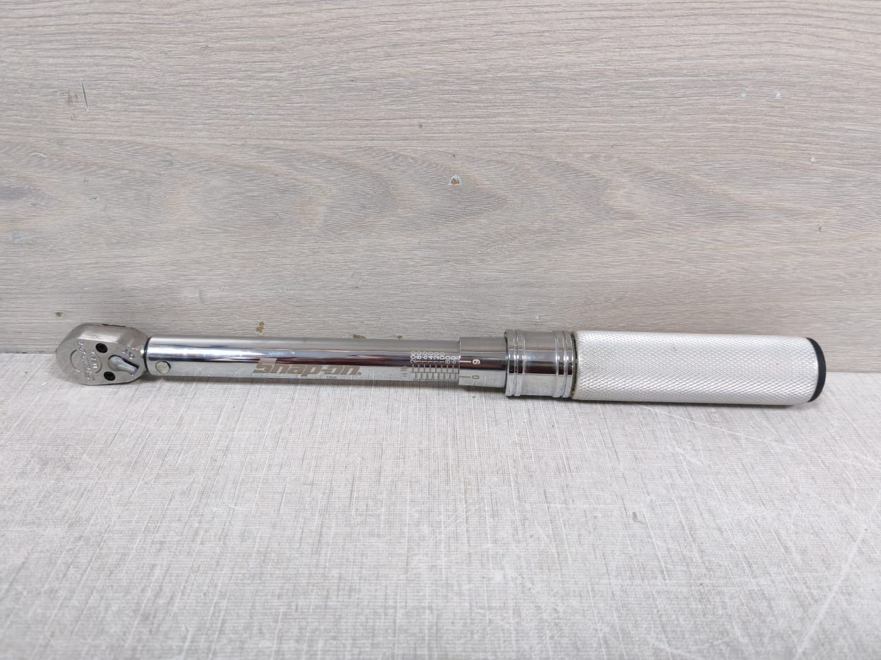 Snap-on QD1R200 SNAP-ON TORQUE INSTRUMENT QD1R200 PN: 5662012 5