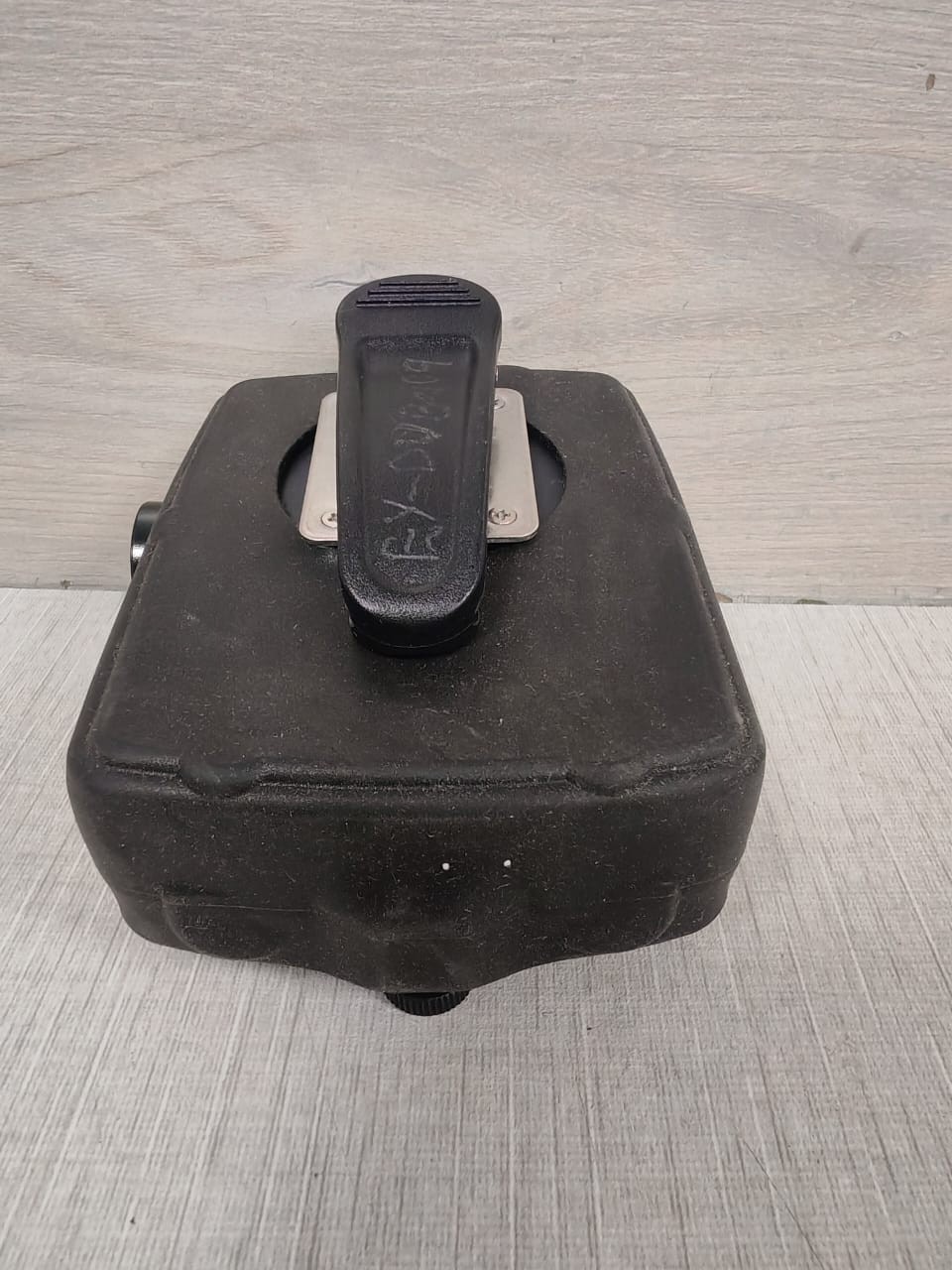 DAVID CLARK 40992G-03 DAVID CLARK MODEL U9910-BSW(EU) WIRELESS BELT STATION P/N 40992G-03 9