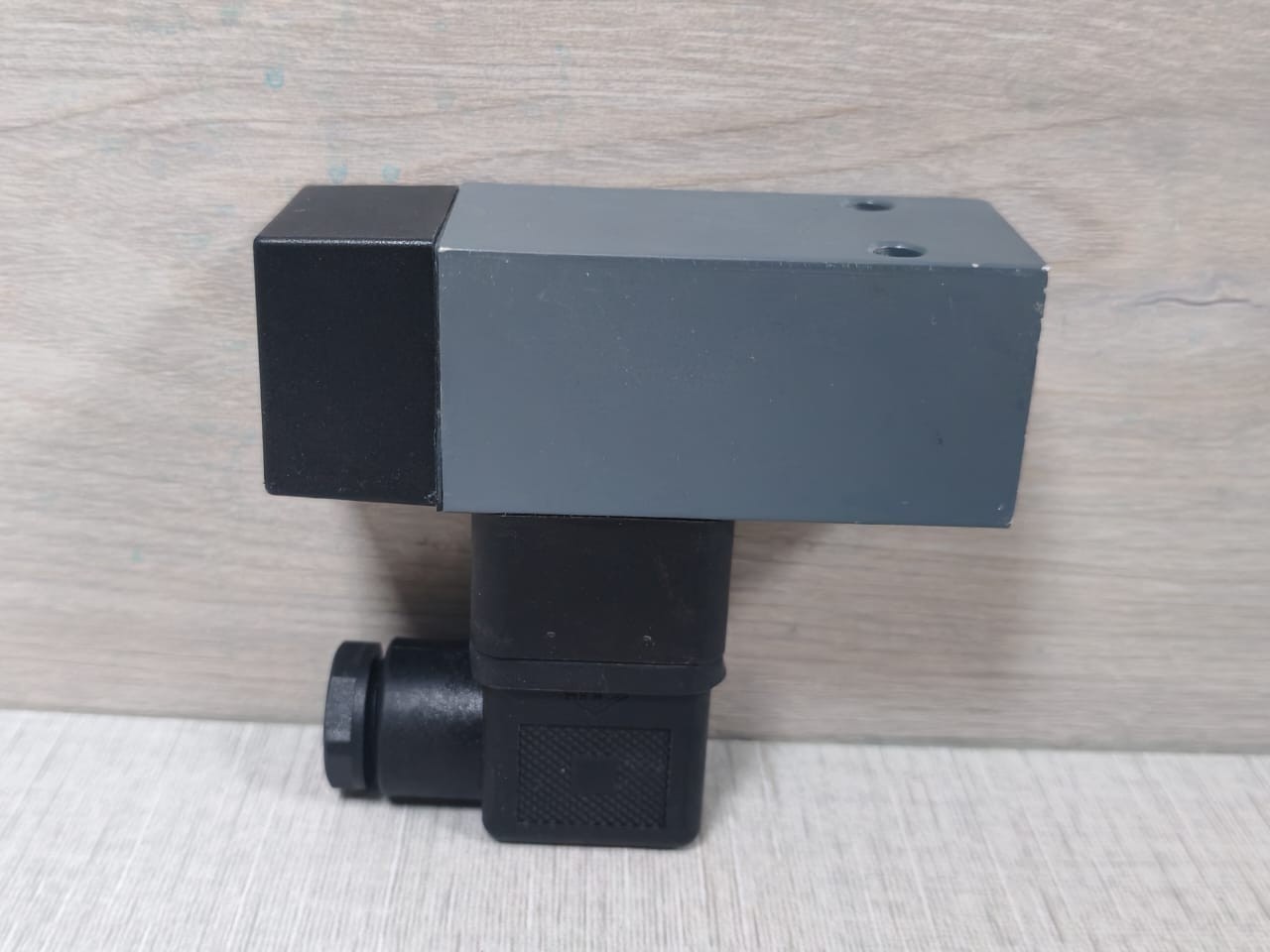 Suco 0161-43814-3-001 Suco 0161-43814-3-001 Pressure Switch 3