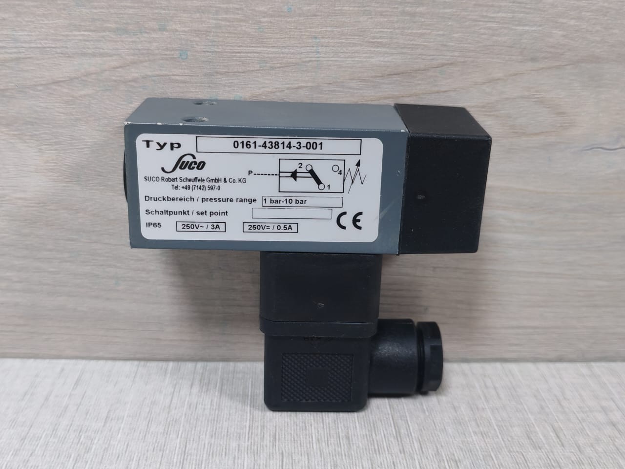 Suco 0161-43814-3-001 Pressure Switch