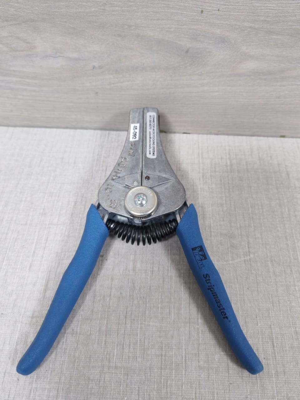 Ideal 45-092 IDEAL 45-092 STRIPMASTER WIRE STRIPPER 8
