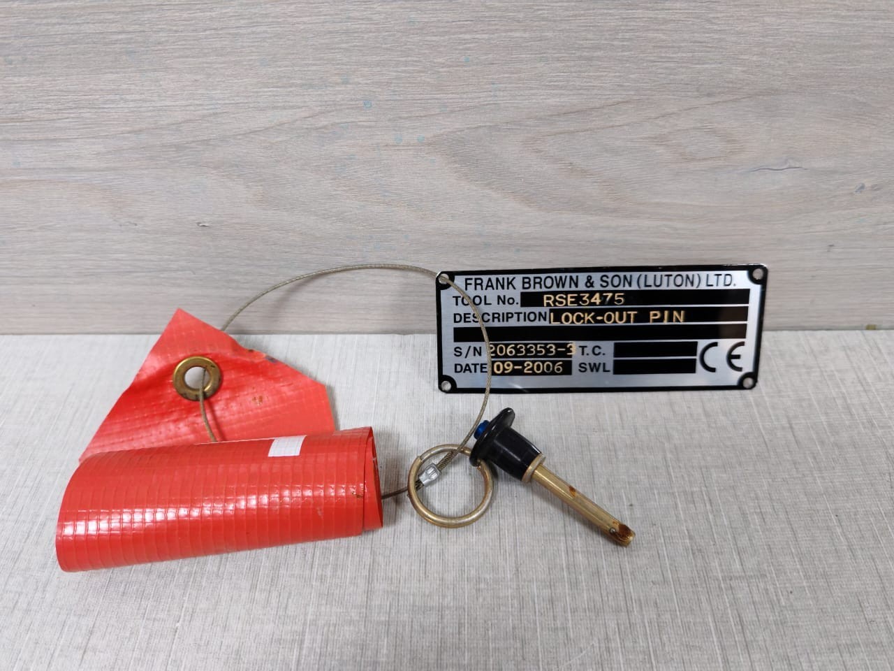 FRANK BROWN & SON (LUTON) LTD. RSE3475 LOCK-OUT PIN