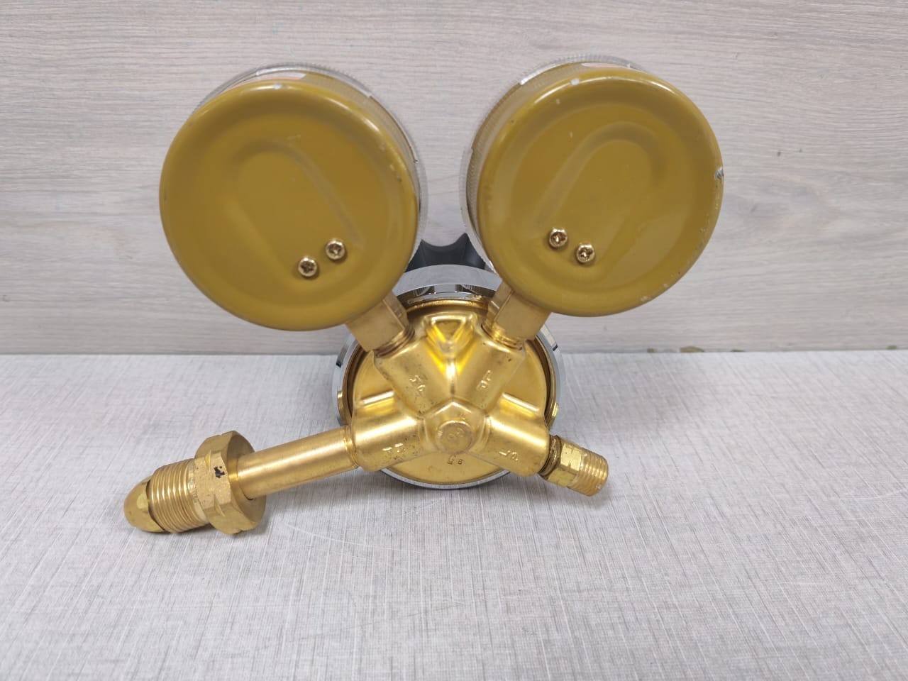 HARIS 25GX-15 Haris 25GX 15 Harris 25GX 15 MAX Inlet 500 PSIG Compressed GAS Regulator 6