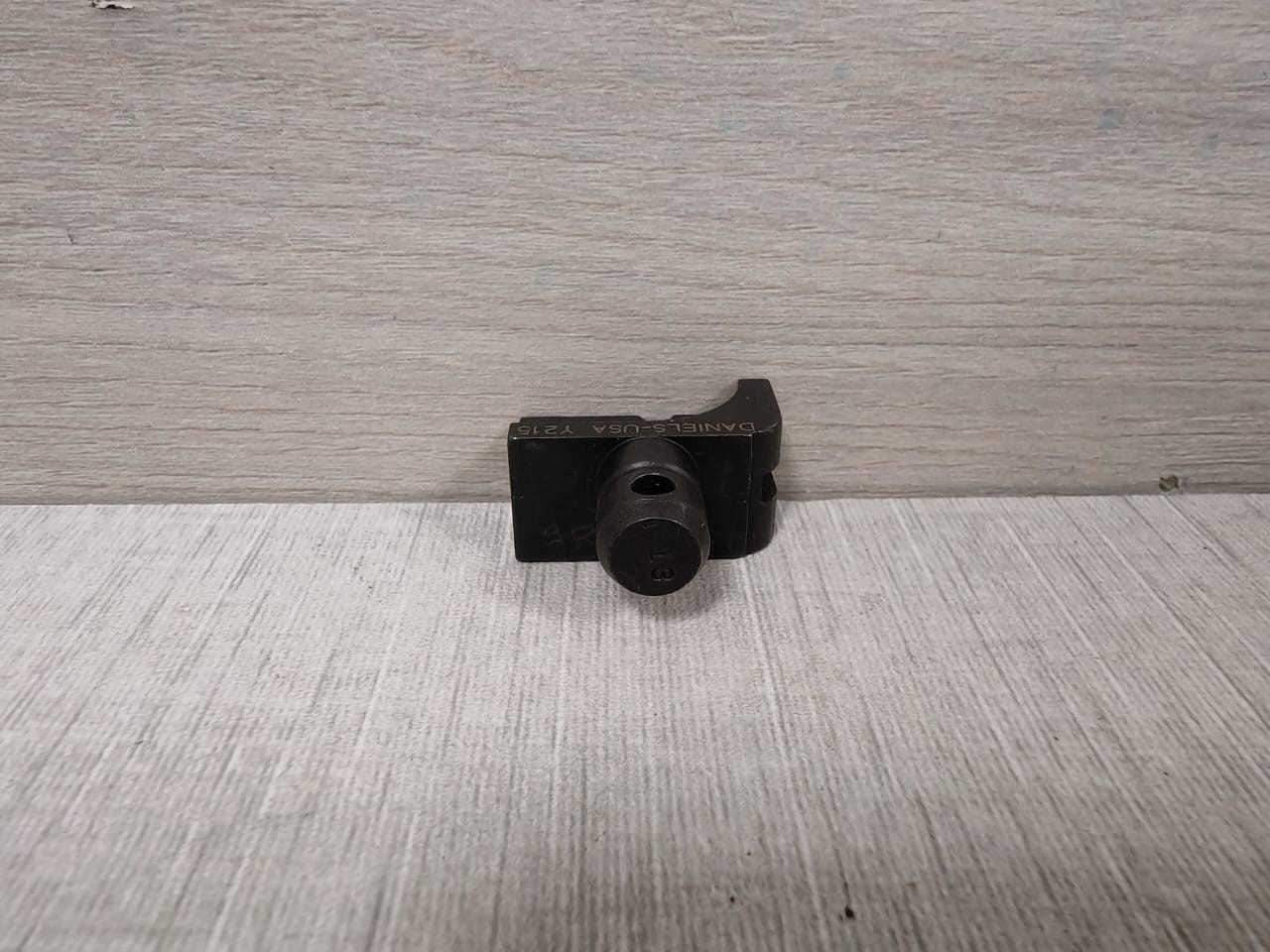 Unbranded M22520/5-08 DANIELS-USA Y215 M22520/5-08 CAGE 11851 DIE CRIMP 2