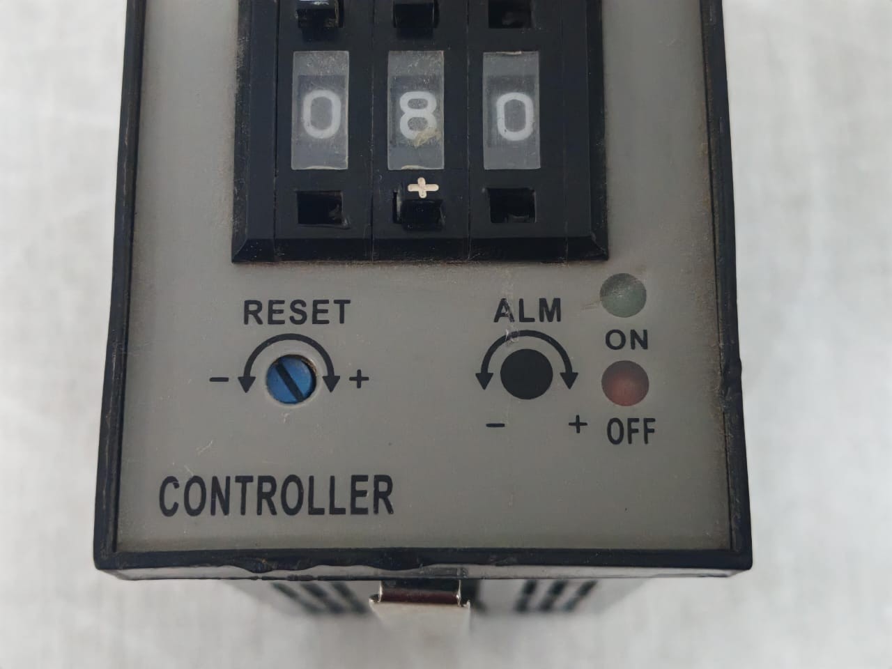 Unbranded XMTE-3000 / XMTE-J-3301D XMTE-3000 / XMTE-J-3301D TEMPERATURE CONTROLLER 3